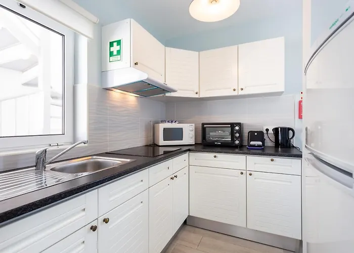 Apartment Mariners - Bright And Stylish - Walk To The